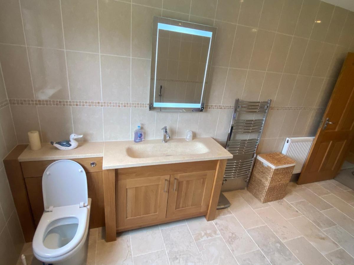 Bed and Breakfast Laurel Bank Abbey-Cwmhir Екстер'єр фото